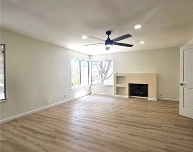 289 S Solomon - Photo Thumbnail 22