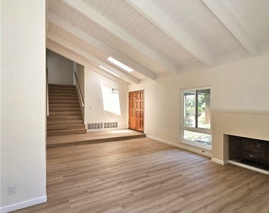 289 S Solomon - Photo Thumbnail 5