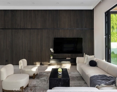 22020 Alizondo - Photo Thumbnail 11