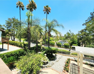 227 Calle Concordia - Photo Thumbnail 16