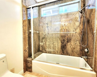 227 Calle Concordia - Photo Thumbnail 25