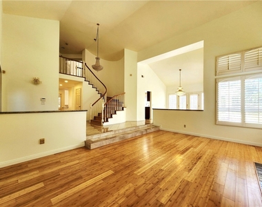 227 Calle Concordia - Photo Thumbnail 4
