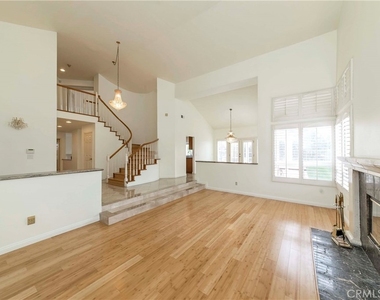 227 Calle Concordia - Photo Thumbnail 4