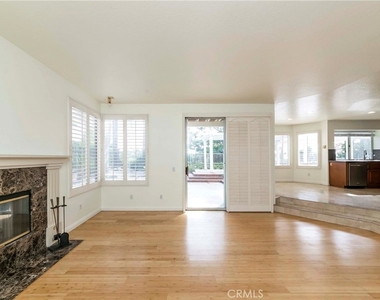227 Calle Concordia - Photo Thumbnail 11