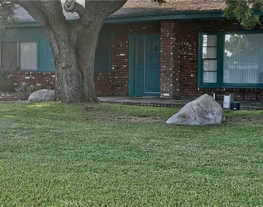 8541 Orangewood - Photo Thumbnail 2