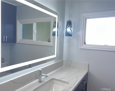 8541 Orangewood - Photo Thumbnail 22