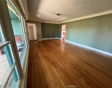 8541 Orangewood - Photo Thumbnail 6