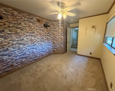 8541 Orangewood - Photo Thumbnail 30