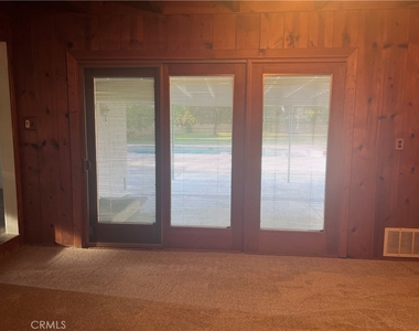 8541 Orangewood - Photo Thumbnail 16