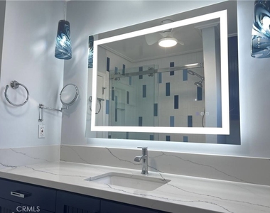 8541 Orangewood - Photo Thumbnail 23
