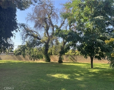 8541 Orangewood - Photo Thumbnail 43