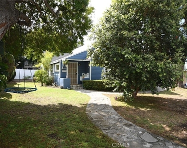 24263 Los Codona - Photo Thumbnail 16