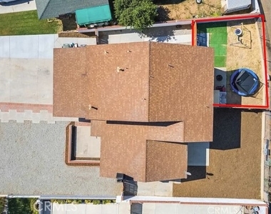 2767 Attenborough Place - Photo Thumbnail 6