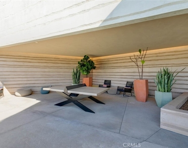 1085 Cadence - Photo Thumbnail 19