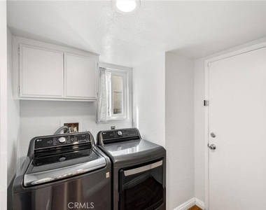 371 N Brook Glen Lane - Photo Thumbnail 30