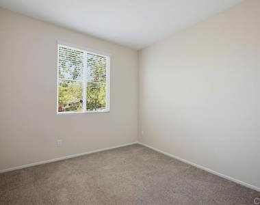42910 Avenida Amistad - Photo Thumbnail 25