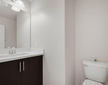 42910 Avenida Amistad - Photo Thumbnail 13