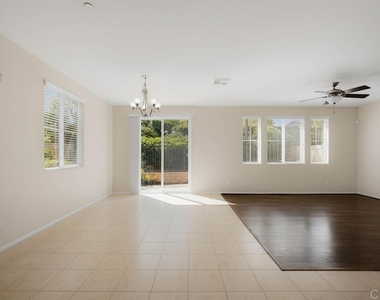 42910 Avenida Amistad - Photo Thumbnail 3