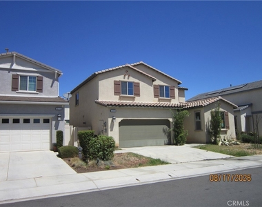 6101 Mariposa - Photo Thumbnail 2