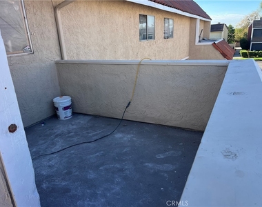 152 E Jackson Street - Photo Thumbnail 2
