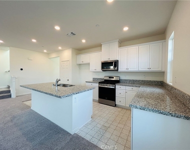 4160 E Avila Privado - Photo Thumbnail 6