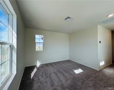 4160 E Avila Privado - Photo Thumbnail 11