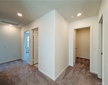 4160 E Avila Privado - Photo Thumbnail 12