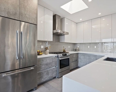 7190 Formosa Fusion Court - Photo Thumbnail 8