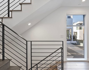 7190 Formosa Fusion Court - Photo Thumbnail 3