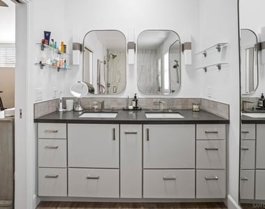 933 Hygeia Avenue - Photo Thumbnail 5