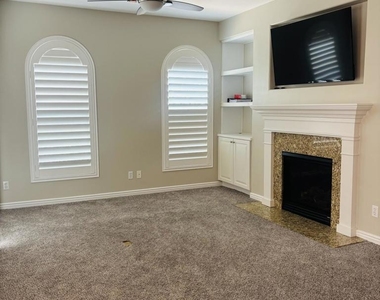 45245 Seeley Drive - Photo Thumbnail 6