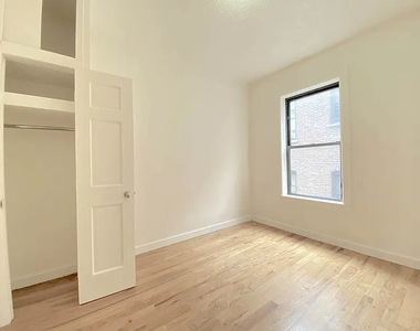 566 West 162nd Street - Photo Thumbnail 3