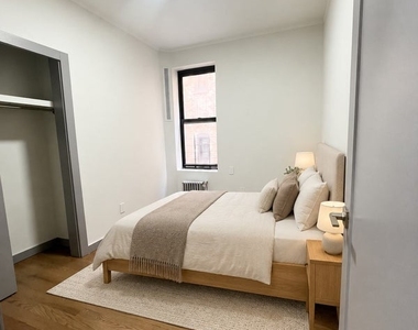 560 West 163rd Street - Photo Thumbnail 7