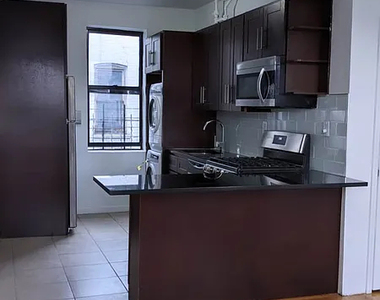 560 West 163rd Street - Photo Thumbnail 8