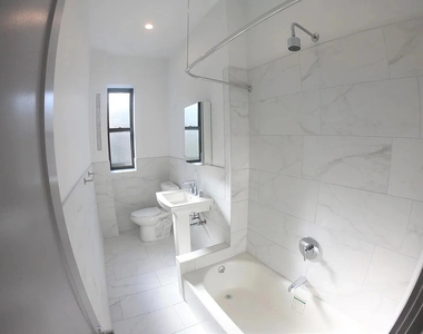 560 West 163rd Street - Photo Thumbnail 6