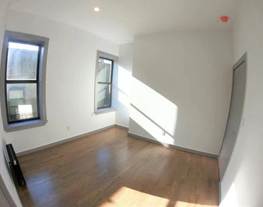 560 West 163rd Street - Photo Thumbnail 2