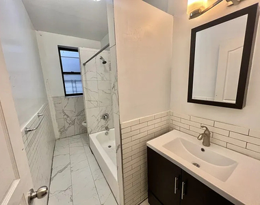 3920 Broadway - Photo Thumbnail 4