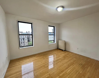 3920 Broadway - Photo Thumbnail 8