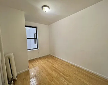 3920 Broadway - Photo Thumbnail 6