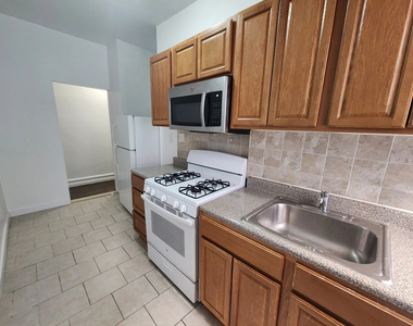 569 West 171st Street - Photo Thumbnail 7