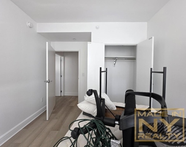 62-11 108th Street - Photo Thumbnail 5