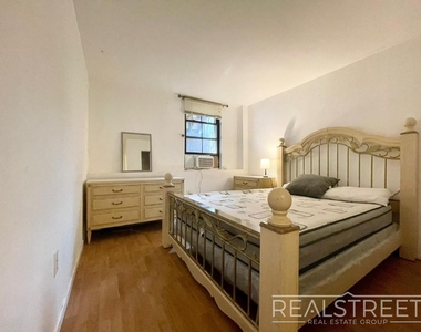 189 Saratoga Ave - Photo Thumbnail 7