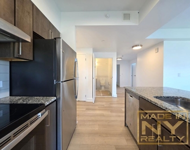 62-11 108th Street - Photo Thumbnail 2
