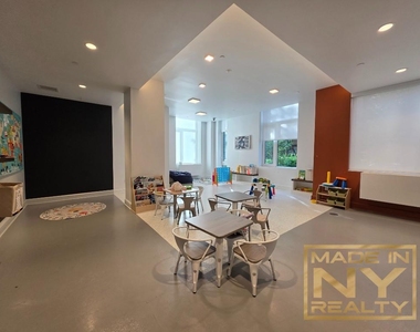 62-11 108th Street - Photo Thumbnail 6