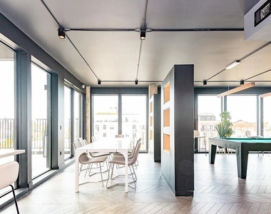 824 Lexington Avenue - Photo Thumbnail 8