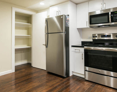 1455 4th St - Photo Thumbnail 10