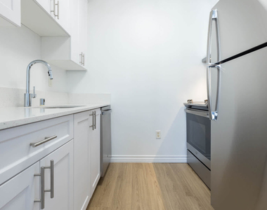 1455 4th St - Photo Thumbnail 6