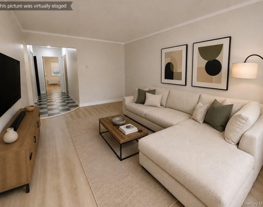 4027 74th Street - Photo Thumbnail 5