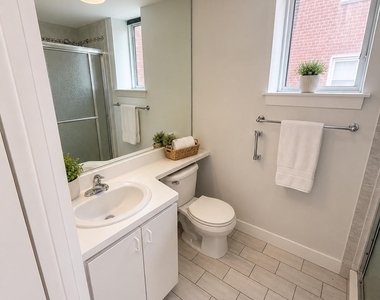 10 Canterbury Road - Photo Thumbnail 7