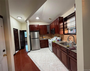 8440 102nd Avenue - Photo Thumbnail 1